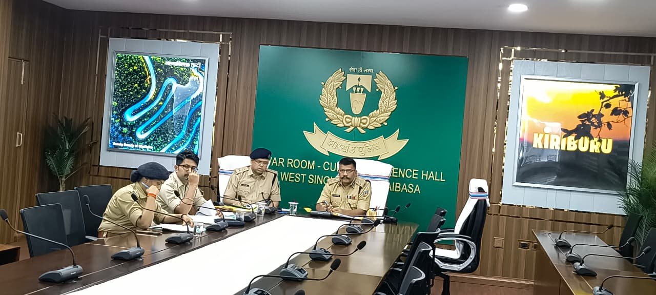 झारखंड, ओडिशा और बंगाल का बड़ा एक्शन प्लान, माओवाद और ड्रग्स पर संयुक्त कार्रवाई झारखंड, ओडिशा और बंगाल का बड़ा एक्शन प्लान, माओवाद और ड्रग्स पर संयुक्त कार्रवाई