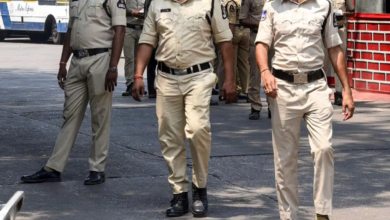 समस्तीपुर: खेत में चारा लाने गई थी लड़की, हैवानों ने दबोचा…बारी-बारी से गैंगरेप, बेहोशी की हालत में छोड़कर भागे; गांव में आक्रोश समस्तीपुर: खेत में चारा लाने गई थी लड़की, हैवानों ने दबोचा…बारी-बारी से गैंगरेप, बेहोशी की हालत में छोड़कर भागे; गांव में आक्रोश
