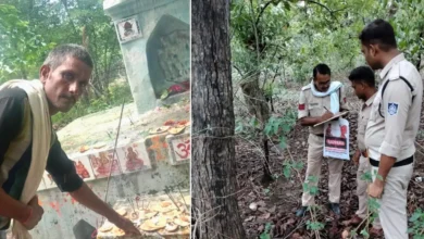 कैमरे की एक क्लिक ने उजाड़ा हंसता-खेलता परिवार, पन्ना टाइगर रिजर्व के कोर एरिया में युवक ने लगाई फांसी कैमरे की एक क्लिक ने उजाड़ा हंसता-खेलता परिवार, पन्ना टाइगर रिजर्व के कोर एरिया में युवक ने लगाई फांसी
