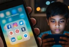 लाइक्स और कमेंट्स से तय हो रही Gen Z की खुशी, सर्वे में सोशल मीडिया के बढ़ते असर का खुलासा