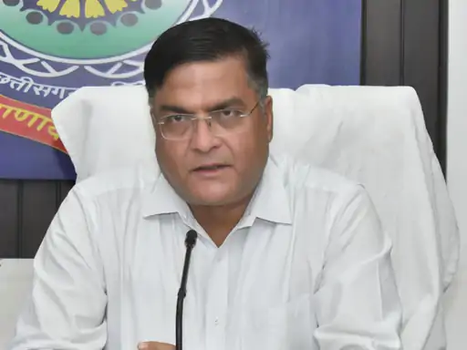 दुर्ग में लापरवाही पर सख्त एक्शन, दो टीआई पर जुर्माना और दो प्रधान आरक्षकों की वेतन वृद्धि रोकी