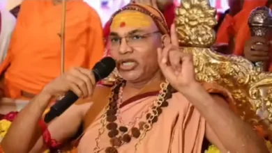 हनुमानगढ़ी की सीढ़ियों पर कभी नमाज नहीं पढ़ी गई, CM योगी ने झूठ बोला: शंकराचार्य हनुमानगढ़ी की सीढ़ियों पर कभी नमाज नहीं पढ़ी गई, CM योगी ने झूठ बोला: शंकराचार्य