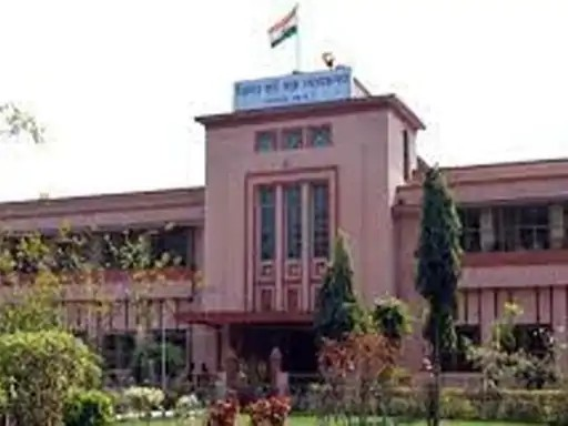 नाबालिग से दुष्कर्म मामले में बड़ा फैसला: शादी का झांसा देने वाले आरोपी को 20 साल का कठोर कारावास