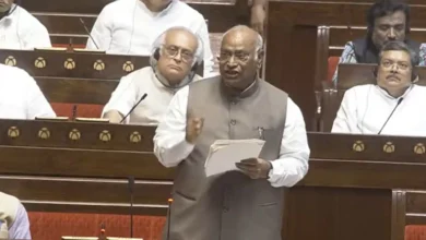 नया बिल अधूरा, एग्जाम सिस्टम नहीं बदला तो फिर होगा पेपर लीक… राज्यसभा में बोले खरगे नया बिल अधूरा, एग्जाम सिस्टम नहीं बदला तो फिर होगा पेपर लीक… राज्यसभा में बोले खरगे