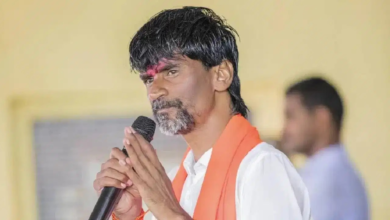 छात्रों पर लाठीचार्ज क्रूरता… जंतर-मंतर जारी छात्र आंदोलन में आज शामिल होंगे मराठा नेता मनोज जरांगे