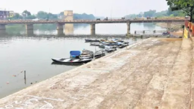 ओवरब्रिज की फाइल सचिवालय में अटकी, तेलीबांधा और महादेव घाट पर रोजाना ट्रैफिक जाम से लोग परेशान