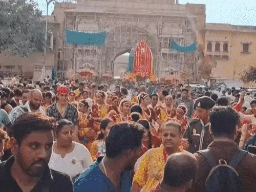 जयपुर में रिमोट कंट्रोल वाले रथ पर निकलेंगे जगन्नाथ जी:उदयपुर में 95KG चांदी से सजा; अलवर में 196 साल पुराना भगवान का इंद्र विमान