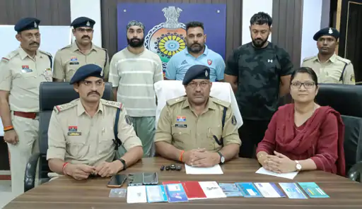 बीमा लोकपाल बनकर ठगे 1.60 करोड़ रुपये, दुर्ग पुलिस ने अंतरराज्यीय गिरोह का किया पर्दाफाश