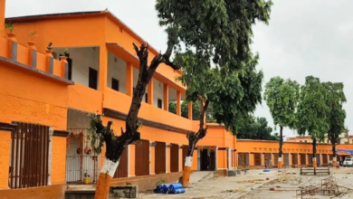 बिहार में मॉडल स्कूलों के भगवा रंग पर सियासत तेज, सरकार पर हमलावर विपक्ष
