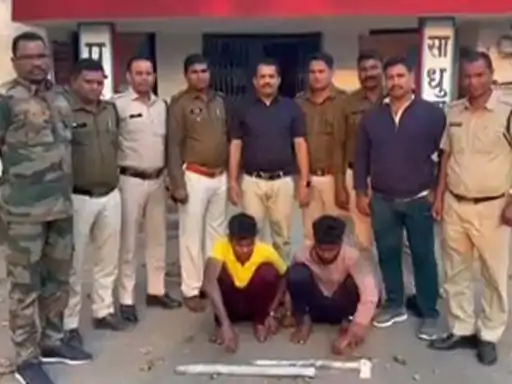 मकान विवाद में नाना की हत्या, दो नातियों को उम्रकैद: कुल्हाड़ी-फावड़े से किया था जानलेवा हमला मकान विवाद में नाना की हत्या, दो नातियों को उम्रकैद: कुल्हाड़ी-फावड़े से किया था जानलेवा हमला