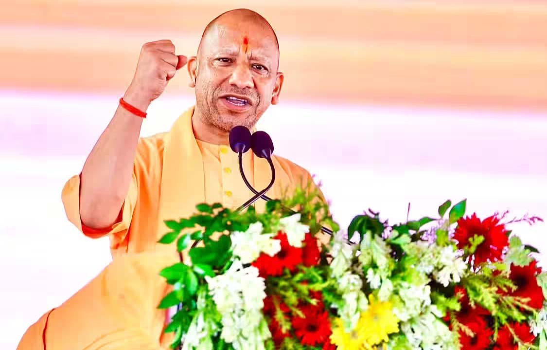 एनसीआर में बढ़ते वायु प्रदूषण को लेकर मुख्यमंत्री योगी ने दिए निर्देश, अधिकारियों ने बैठक कर बनाई रणनीति एनसीआर में बढ़ते वायु प्रदूषण को लेकर मुख्यमंत्री योगी ने दिए निर्देश, अधिकारियों ने बैठक कर बनाई रणनीति