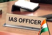 चुनाव से पहले यूपी ब्यूरोक्रेसी में बदलाव, कई डीएम और वरिष्ठ IAS अधिकारियों पर नजर