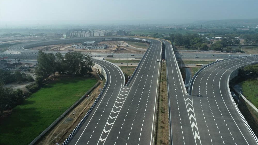 दिल्ली से मुंबई का सफर होगा सुपरफास्ट! 1380 KM एक्सप्रेसवे से गुरुग्राम, जयपुर, कोटा, रतलाम और सूरत जुड़ेंगे दिल्ली से मुंबई का सफर होगा सुपरफास्ट! 1380 KM एक्सप्रेसवे से गुरुग्राम, जयपुर, कोटा, रतलाम और सूरत जुड़ेंगे