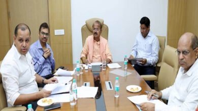 बजट का सही उपयोग नहीं होने पर राज्य मंत्री जायसवाल नाराज, अधिकारियों को दिए निर्देश बजट का सही उपयोग नहीं होने पर राज्य मंत्री जायसवाल नाराज, अधिकारियों को दिए निर्देश
