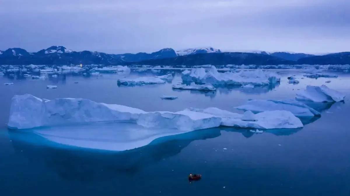 Heat Dome से ग्लोबल वार्मिंग तक, क्यों तेजी से तप रहा यूरोप? समझिए पूरी वजह Heat Dome से ग्लोबल वार्मिंग तक, क्यों तेजी से तप रहा यूरोप? समझिए पूरी वजह