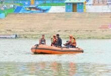 जिंदगी बचाने के लिए नदी में उतरी पीएसी, बाढ़ राहत दल ने युवक को सफलतापूर्वक रेस्क्यू किया