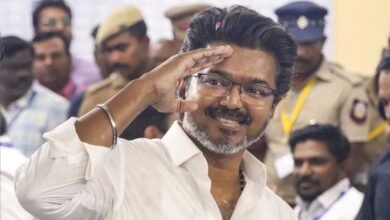 Karur Stampede: सुप्रीम कोर्ट ने मद्रास HC के आदेश पर लगाई रोक, पीड़ित परिवारों की नौकरी रहेगी बरकरार