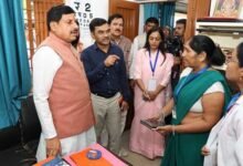 CM मोहन यादव ने उप स्वास्थ्य केंद्र तलून का किया निरीक्षण, स्वास्थ्य सुविधाओं का लिया जायजा