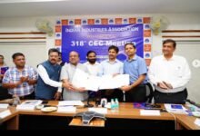 योगी सरकार की महत्वपूर्ण पहलः युवाओं को उद्योगों की मांग के अनुरूप रोजगार और अप्रेंटिसशिप से सीधे जोड़ा जाएगा