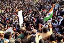 हाथ में फाइल लेकर गर्दनीबाग पहुंचे रौशन आनंद, बोले- आयोग की महत्वपूर्ण जानकारी है, खुलेगा काला चिट्ठा