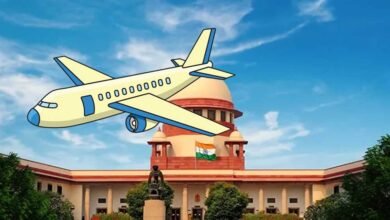 Airfare Hike: आसमान छूते हवाई किराए पर SC की सख्ती, एयरलाइंस नियम नहीं मानें तो उड़ानें बंद करने की चेतावनी Airfare Hike: आसमान छूते हवाई किराए पर SC की सख्ती, एयरलाइंस नियम नहीं मानें तो उड़ानें बंद करने की चेतावनी