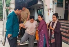 नागचंद्रेश्वर मंदिर में दर्शन के दौरान मची अफरा-तफरी, भीड़ के दबाव में कई भक्त घायल; अस्पताल में भर्ती