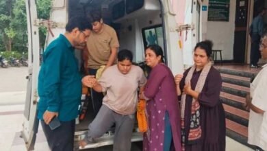 नागचंद्रेश्वर मंदिर में दर्शन के दौरान मची अफरा-तफरी, भीड़ के दबाव में कई भक्त घायल; अस्पताल में भर्ती