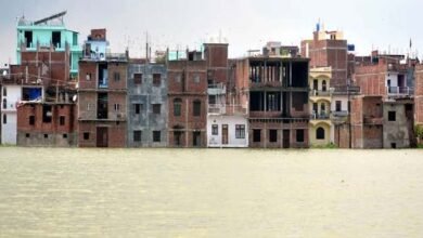 प्रयागराज में मूसलाधार बारिश से हाहाकार, रेलवे स्टेशन से घरों तक भरा पानी प्रयागराज में मूसलाधार बारिश से हाहाकार, रेलवे स्टेशन से घरों तक भरा पानी