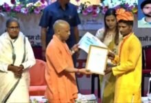 CM से सम्मानित यूपी के टॉपर रजनीश यादव की डिग्रियां निरस्त! ₹1 लाख इनाम और टैबलेट भी होगा जब्त