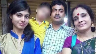 बांग्लादेश में हिंदू परिवार के 4 सदस्यों की संदिग्ध हत्या, पिता की छत पर तो मां-बेटी के शव सीढ़ियों पर मिले