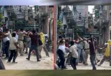 मिर्च पाउडर डालकर पुलिसकर्मियों पर हमला, लाठी-डंडों से बेरहमी से पीटा; दिल्ली में हड़कंप