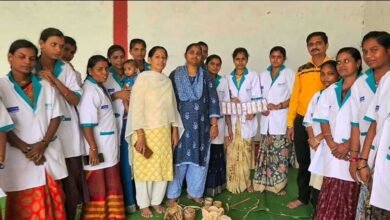 बुरहानपुर की इको-फ्रेंडली राखियां पहुंचेंगी लंदन, केले के रेशे से बनी राखियों से आत्मनिर्भर हो रहीं महिलाएं