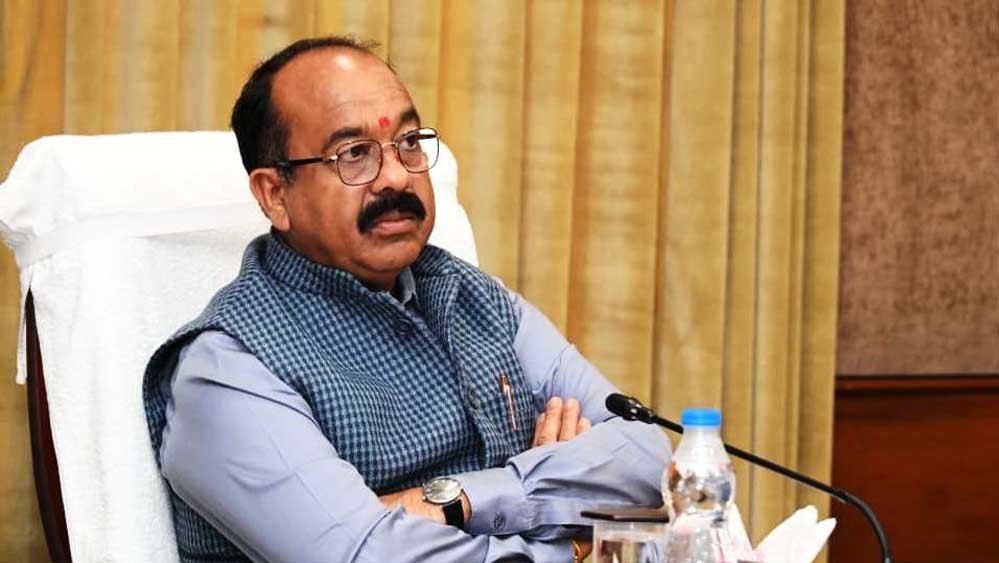 रायपुर: उप मुख्यमंत्री अरुण साव ने विकास कार्यों और योजनाओं के क्रियान्वयन की समीक्षा की