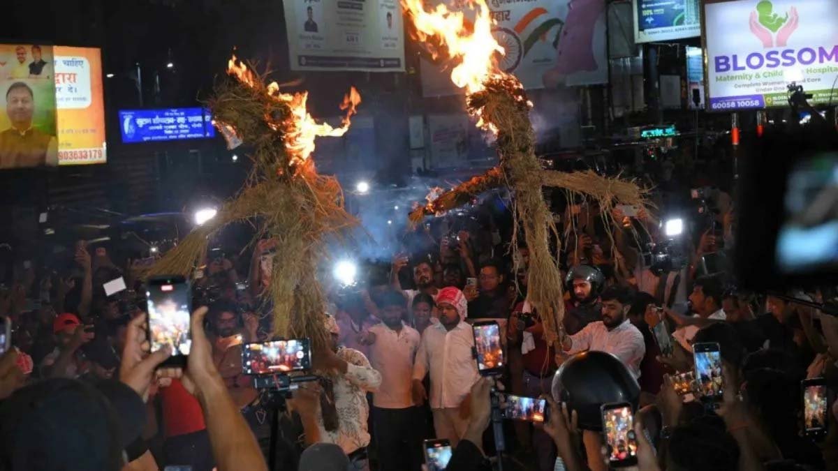 झारखंड में JPSC-JSSC परीक्षा विवाद गहराया, 20 अगस्त को CM आवास घेराव की तैयारी झारखंड में JPSC-JSSC परीक्षा विवाद गहराया, 20 अगस्त को CM आवास घेराव की तैयारी