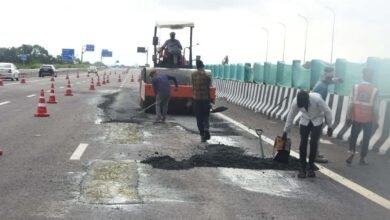 लखनऊ-कानपुर एक्सप्रेसवे पर क्यों धंसी सड़क? IIT टीम ने लिए 30 नमूने, 800 पन्नों में होगा खुलासा