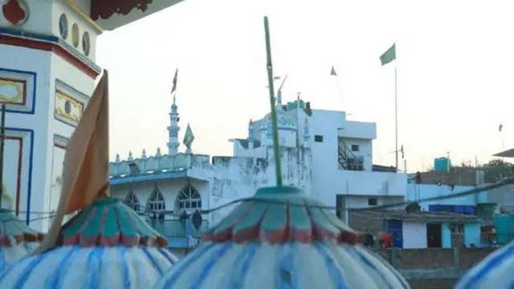 वीरगंज समेत नेपाल के तराई क्षेत्र में बढ़े मस्जिद-मदरसे, सुरक्षा और जनसांख्यिकी को लेकर चिंता वीरगंज समेत नेपाल के तराई क्षेत्र में बढ़े मस्जिद-मदरसे, सुरक्षा और जनसांख्यिकी को लेकर चिंता