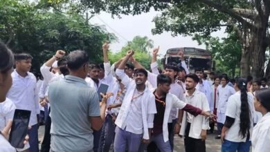 बिहार में नर्सिंग छात्रों का हंगामा, 90% फेल होने पर बिहटा-पालीगंज मार्ग 3 घंटे जाम