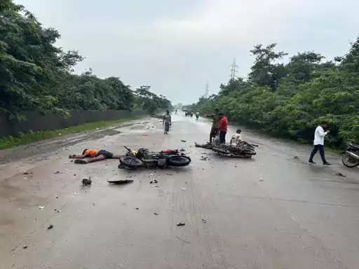 कोरबा में दो सड़क हादसों में 5 मौतें, स्कॉर्पियो की टक्कर से पिता-पुत्र समेत 3 ने गंवाई जान