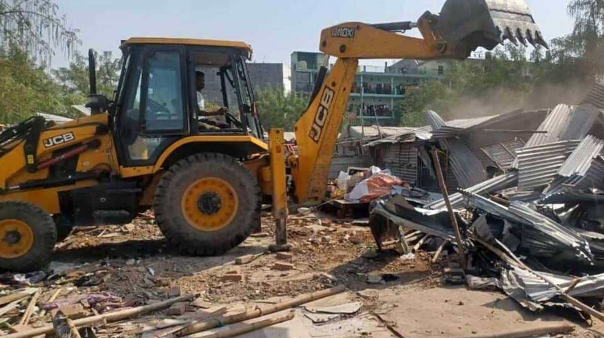 बरेली में अतिक्रमणकारियों पर कसेगा शिकंजा, नोटिस के बाद शुरू होगी कार्रवाई बरेली में अतिक्रमणकारियों पर कसेगा शिकंजा, नोटिस के बाद शुरू होगी कार्रवाई