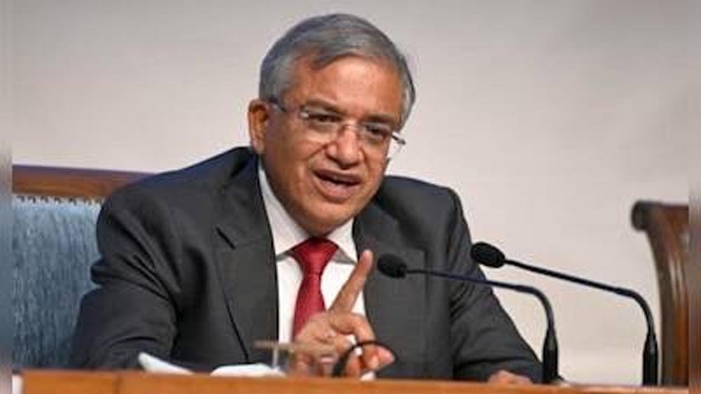CEC ज्ञानेश कुमार ने युवाओं से किया संवाद, बोले- 18 साल पर जरूर बनें मतदाता