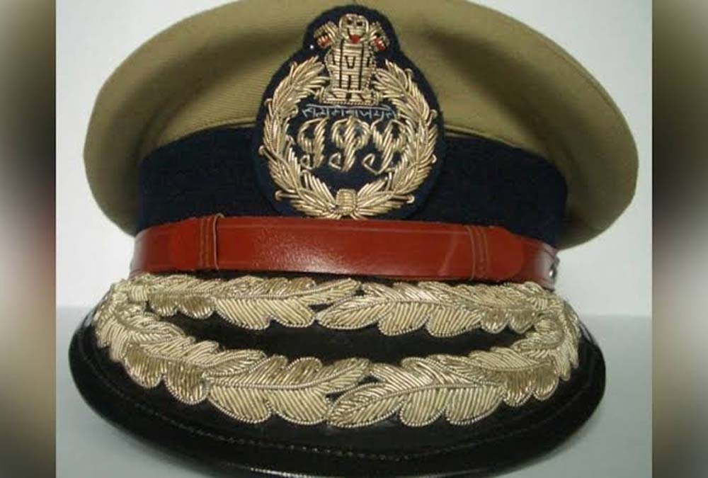 कांवड़ यात्रा के बाद यूपी पुलिस में तबादले, कई जिलों के कप्तान भी बदलेंगे कांवड़ यात्रा के बाद यूपी पुलिस में तबादले, कई जिलों के कप्तान भी बदलेंगे