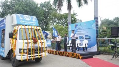 भोपाल दुग्ध संघ ने शुरू किए 12 नए मिल्क टैंकर, चलित दुग्ध परीक्षण प्रयोगशाला और 2 इलेक्ट्रिक वाहन भोपाल दुग्ध संघ ने शुरू किए 12 नए मिल्क टैंकर, चलित दुग्ध परीक्षण प्रयोगशाला और 2 इलेक्ट्रिक वाहन