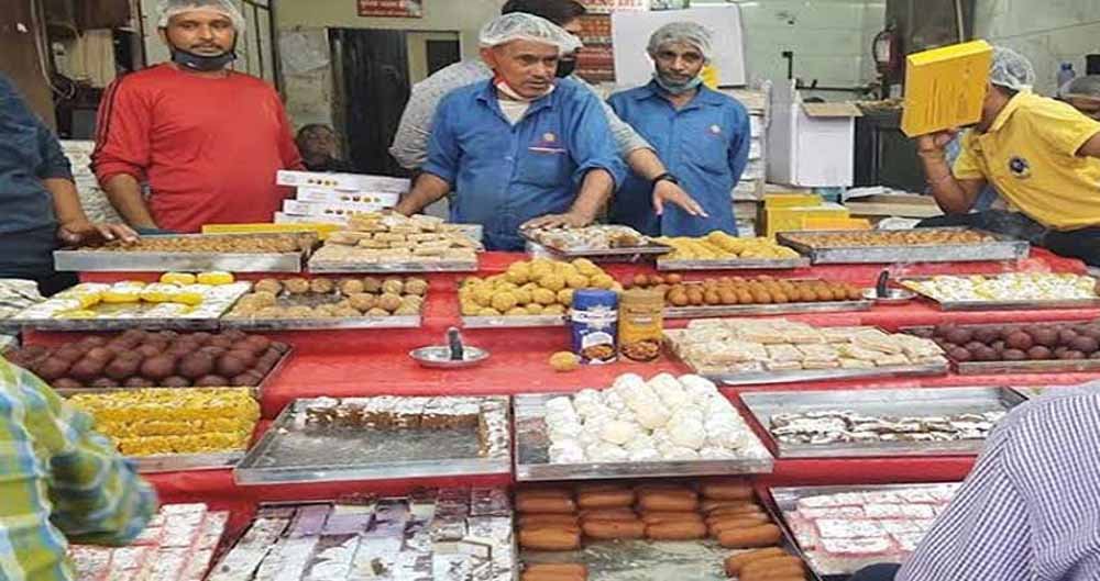 त्योहार से पहले Bastar में खाद्य विभाग अलर्ट, मिलावटी खाद्य पदार्थों पर होगी सख्त कार्रवाई त्योहार से पहले Bastar में खाद्य विभाग अलर्ट, मिलावटी खाद्य पदार्थों पर होगी सख्त कार्रवाई