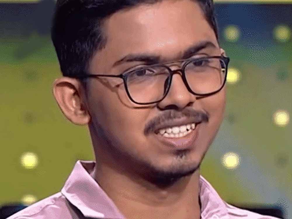 KBC में छत्तीसगढ़ के योगेश साहू की बड़ी जीत, 50 लाख जीते; IAS बनने का है सपना