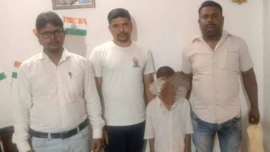 10 साल के मासूम को मिला सहारा, माता-पिता के बिना नशे की गिरफ्त में था बच्चा; SP ने कराया इलाज
