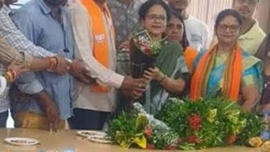 नगर पंचायत नगरी में स्वतंत्रता दिवस पर सम्मान समारोह आयोजित नगर पंचायत नगरी में स्वतंत्रता दिवस पर सम्मान समारोह आयोजित