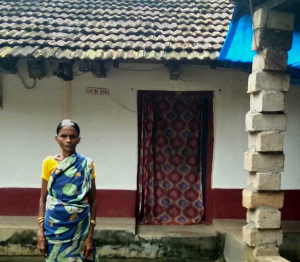 प्रधानमंत्री आवास योजना (ग्रामीण) से मिला सुरक्षित घर, बदली पूरे परिवार की जिंदगी प्रधानमंत्री आवास योजना (ग्रामीण) से मिला सुरक्षित घर, बदली पूरे परिवार की जिंदगी