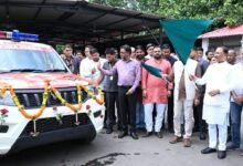 धरसींवा को 19.65 लाख की नई एम्बुलेंस मिली: CM विष्णु देव साय ने हरी झंडी दिखाई, 24 घंटे मिलेगी मुफ्त सेवा