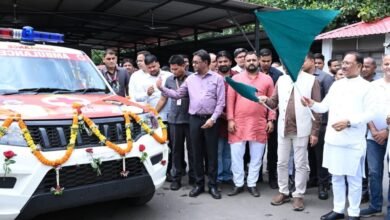 धरसींवा को 19.65 लाख की नई एम्बुलेंस मिली: CM विष्णु देव साय ने हरी झंडी दिखाई, 24 घंटे मिलेगी मुफ्त सेवा