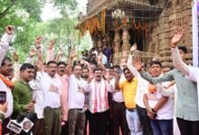 श्रावण के पहले सोमवार विजय शर्मा ने की 18 KM पदयात्रा: बूढ़ा महादेव से भोरमदेव तक हजारों शिवभक्तों के साथ चले